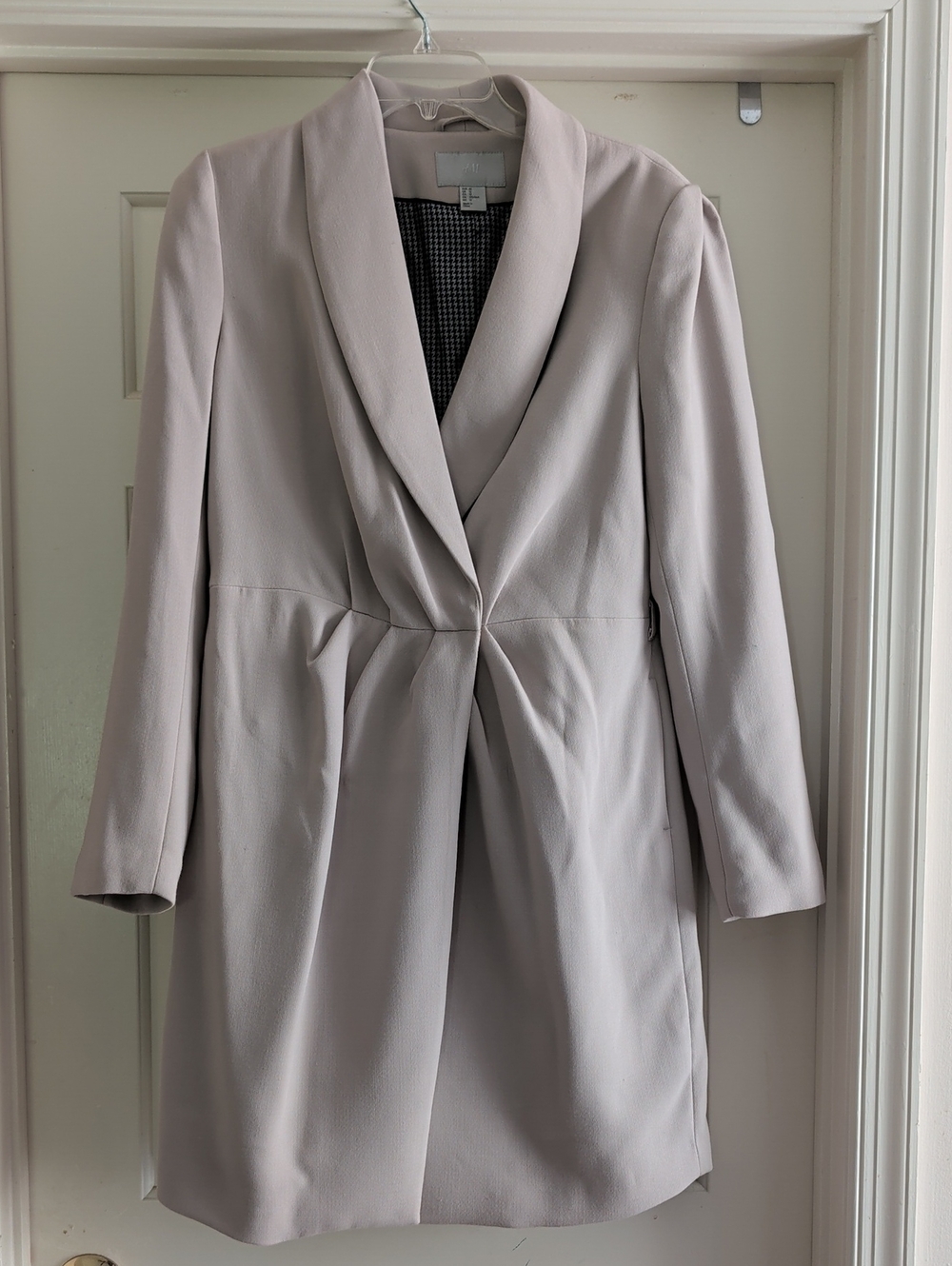 H&M Light Gray Shawl Collar Long Blazer